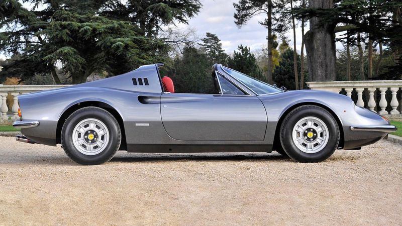 The London Concours 2020 - Foskers present 'The Dinos'